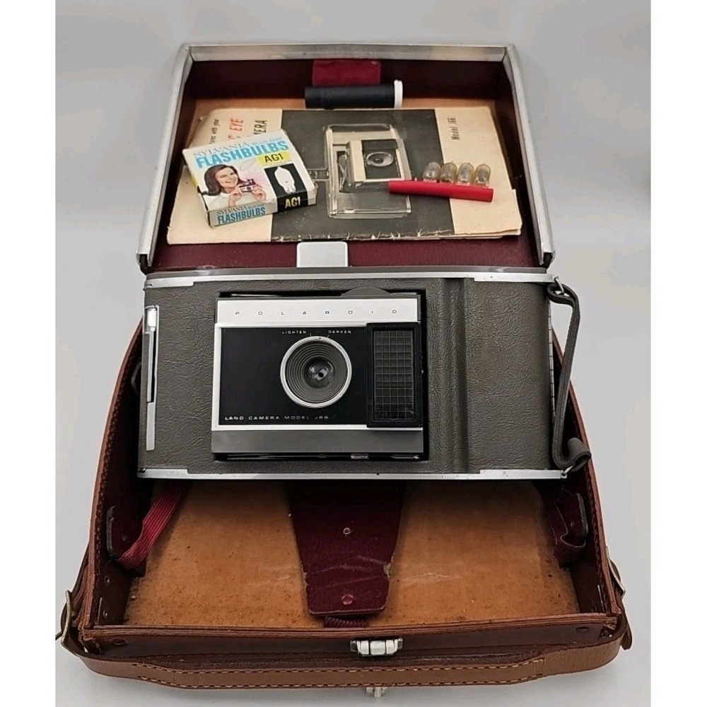 Polaroid Land Camera Vintage Model J66 With Case And Manual And Case Untested